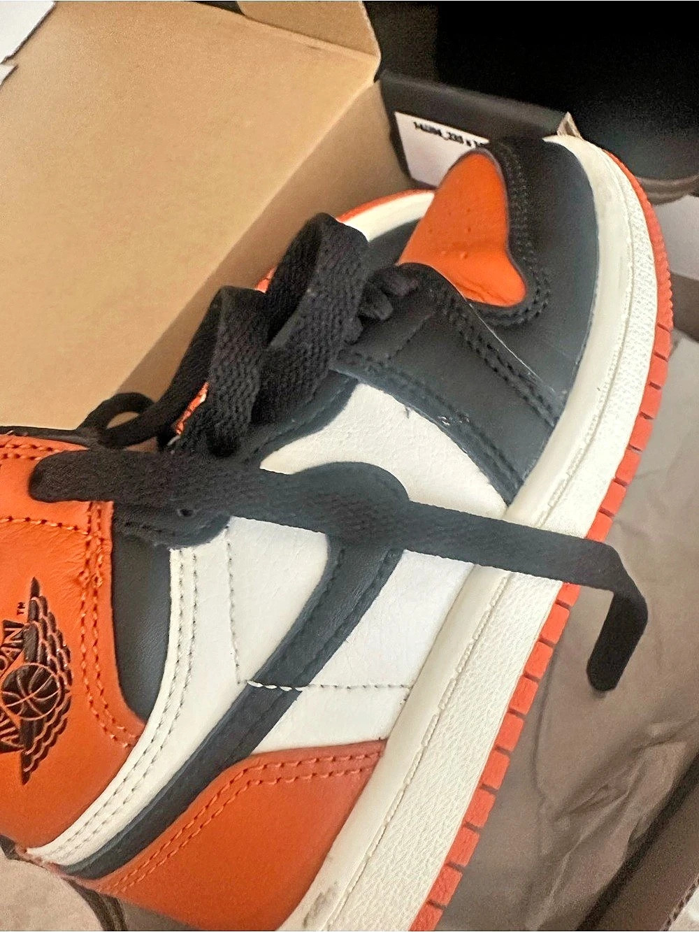 Jordan Air Jordan 1 Retro High OG (PS) ) Color Block Sneakers US 11C Like New